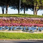Coastal With Terrace Apartman