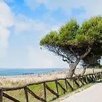 Apartman Coastal With Terrace